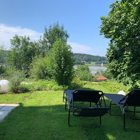 Stille X Weite - Hochwertige Wohnung Mit See-Panorama Kronburg Extérieur photo