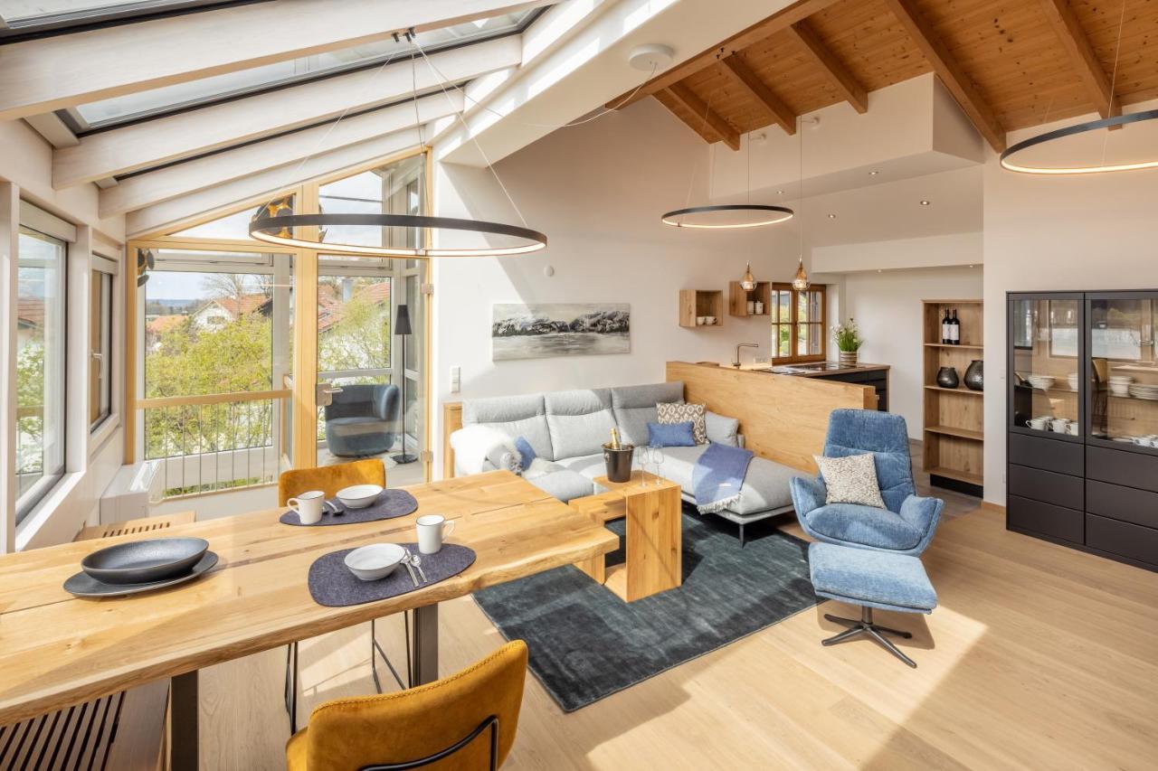 Stille X Weite - Hochwertige Wohnung Mit See-Panorama Kronburg Extérieur photo