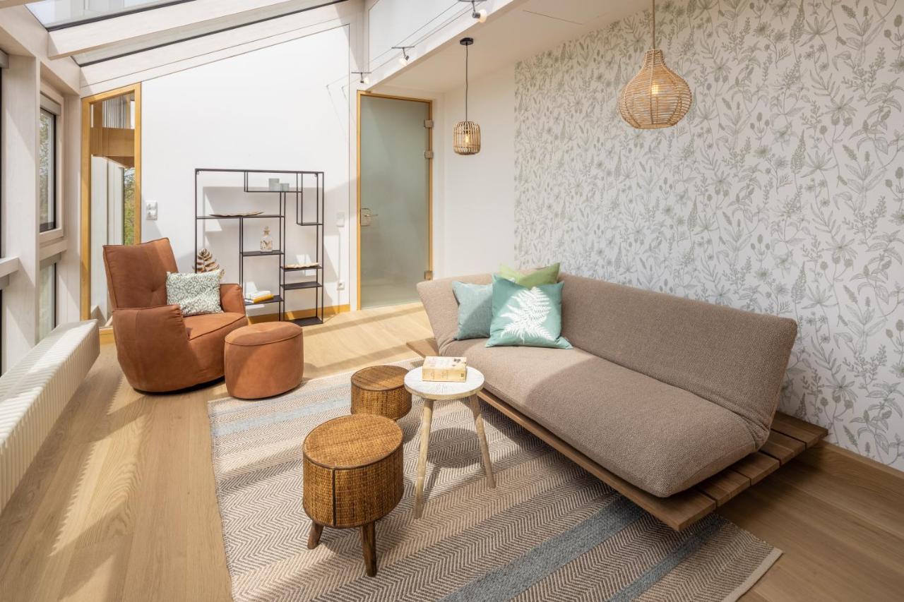 Stille X Weite - Hochwertige Wohnung Mit See-Panorama Kronburg Extérieur photo